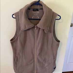 Calvin Klein Performance Women’s XL Tan/Taupe Fleece Vest Zip Pockets Quick Dry